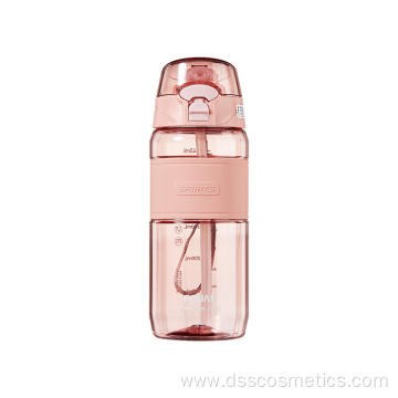 2022 new desined 630ml/780ml bottle sport and bpa free water bottle with straw